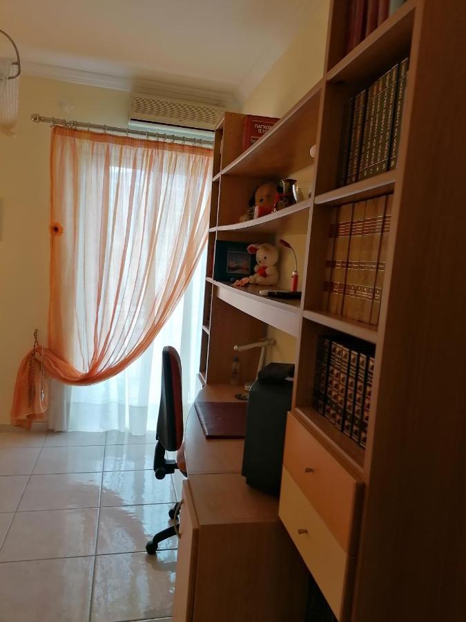 Apartment Giorgos 칼라마타 외부 사진