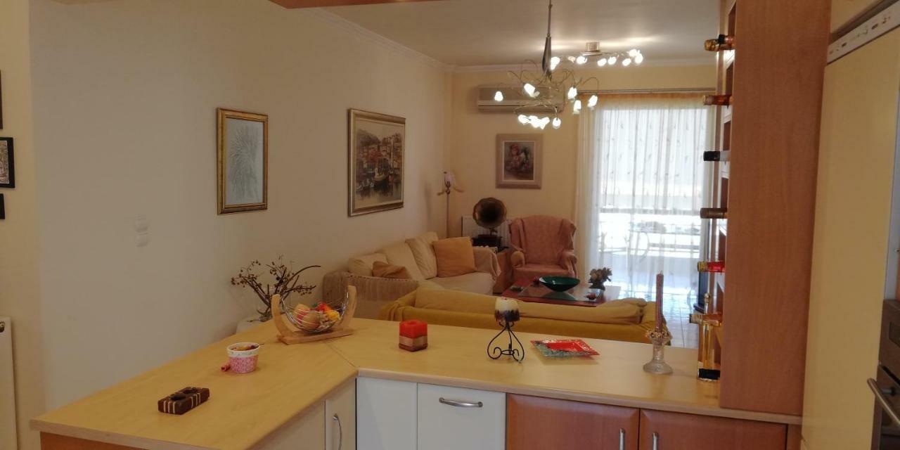 Apartment Giorgos 칼라마타 외부 사진